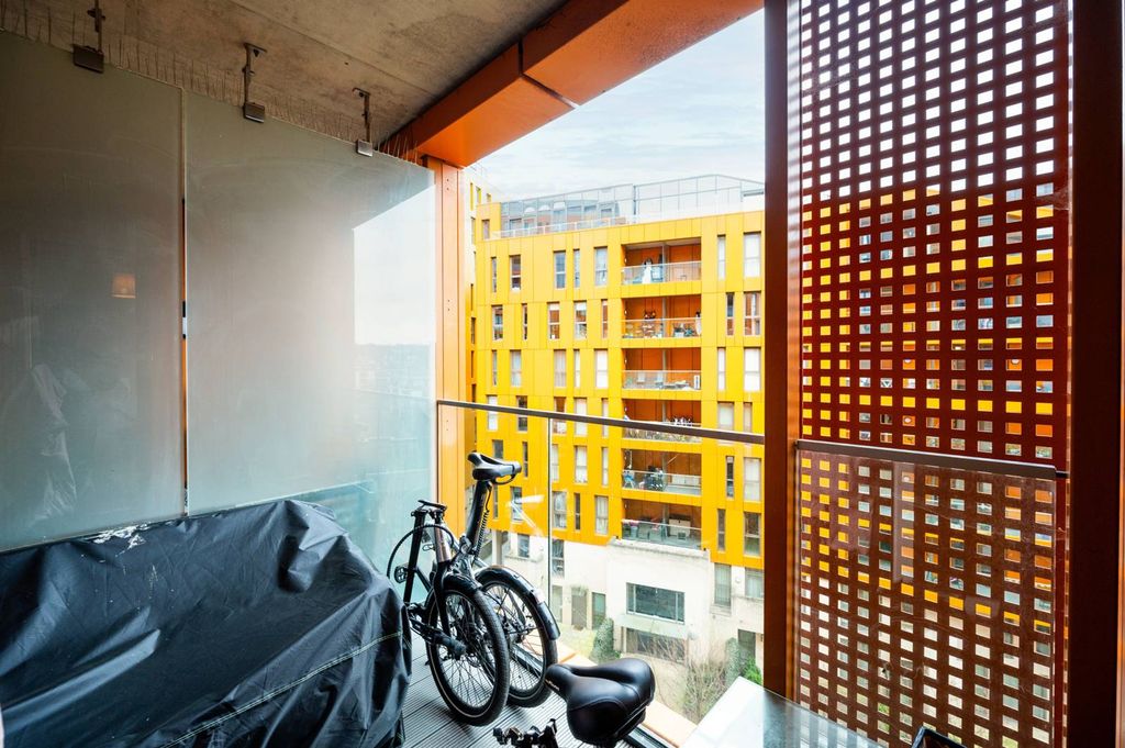 Property photo 3 of 7