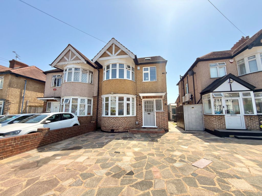 Property photo 1 of 22