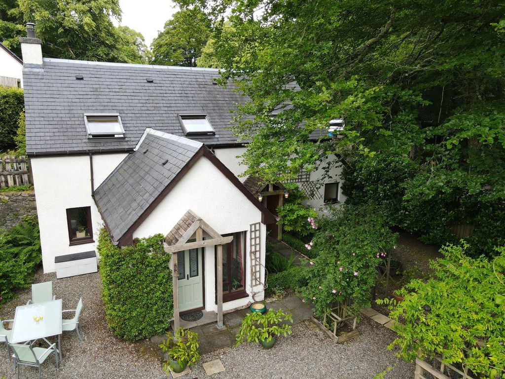Property photo 1 of 31