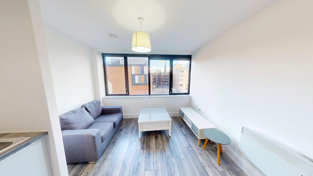 Property photo 3 of 6