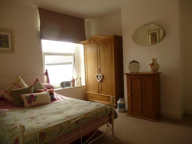 Property photo 3 of 7 Bedroom 2