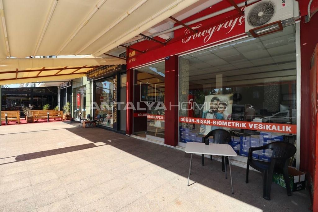 Property photo 2 of 23