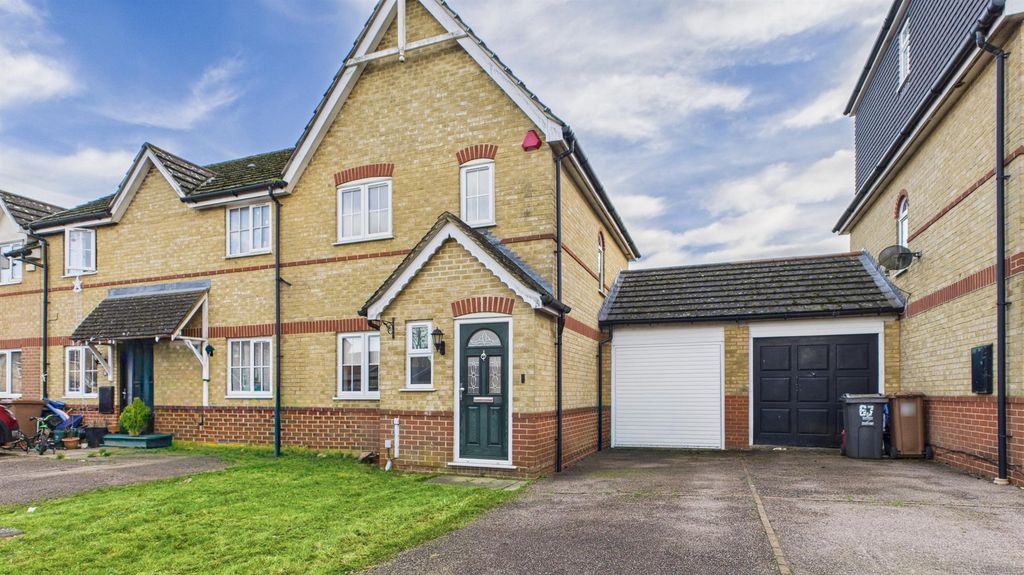 Property photo 1 of 15 Cam02365G0-Pr0405-Still021 (2).Jpg