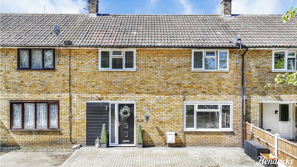 Property photo 1 of 33