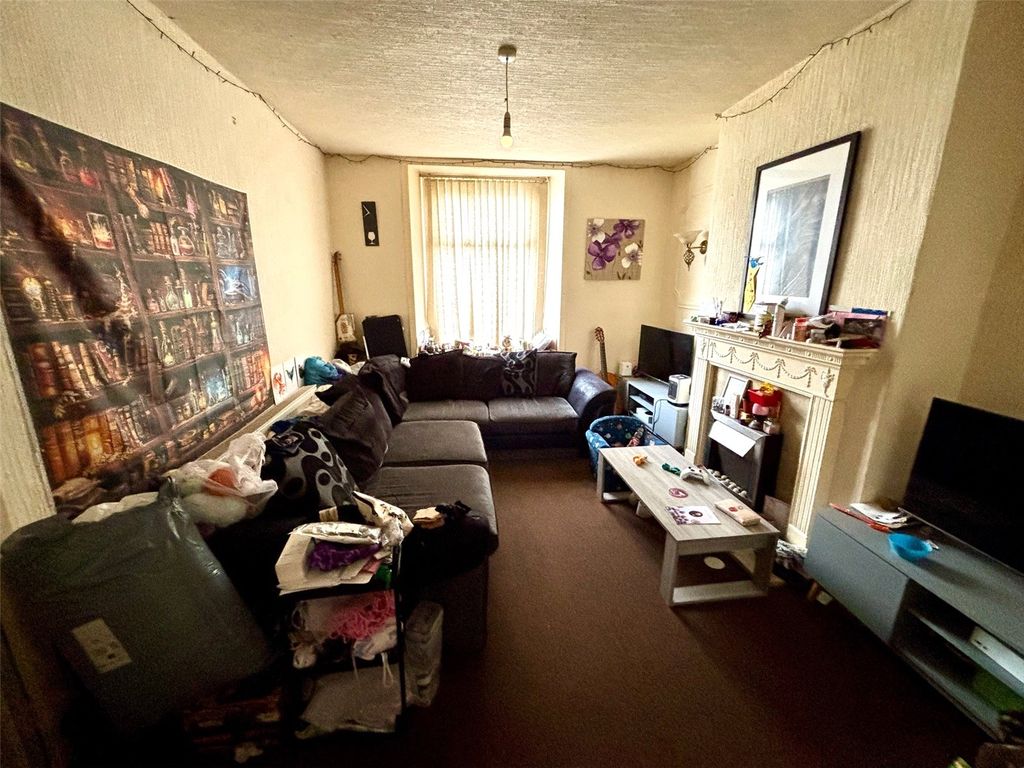 Property photo 2 of 9 Picture No. 05