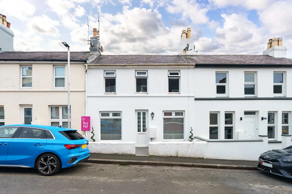 Property photo 1 of 13
