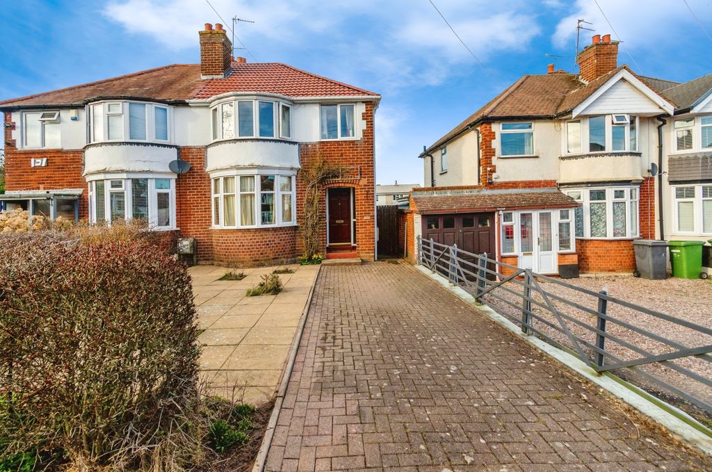 Property photo 2 of 15