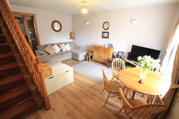 Property photo 2 of 12 Living/Dining Room