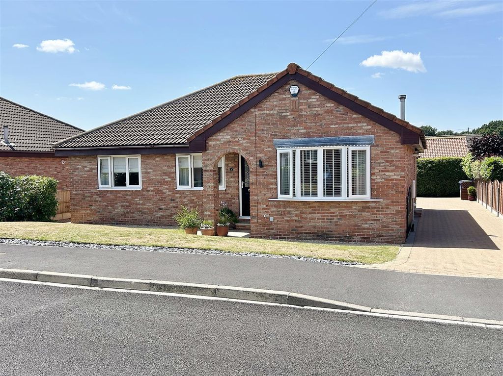 Property photo 1 of 27 Front External