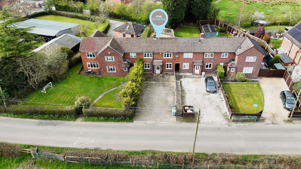 Property photo 2 of 23