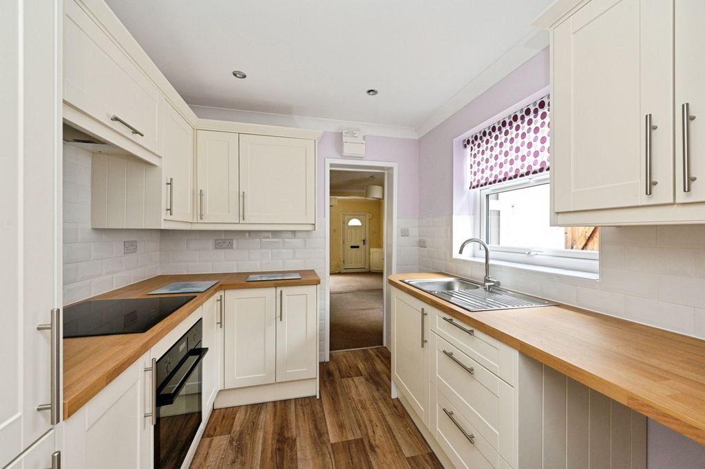 Property photo 1 of 14 Pbox-Img.Jpg