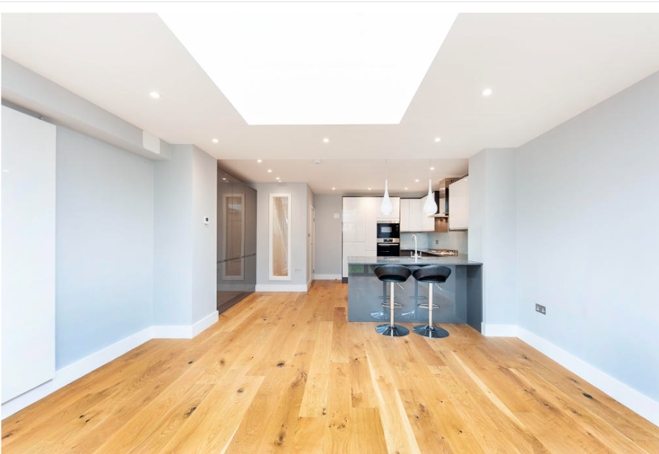 Property photo 1 of 1