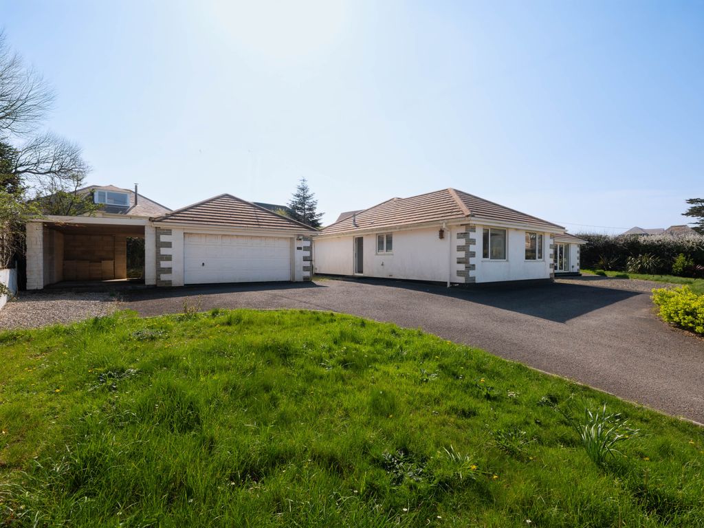 Property photo 2 of 15 Gallery