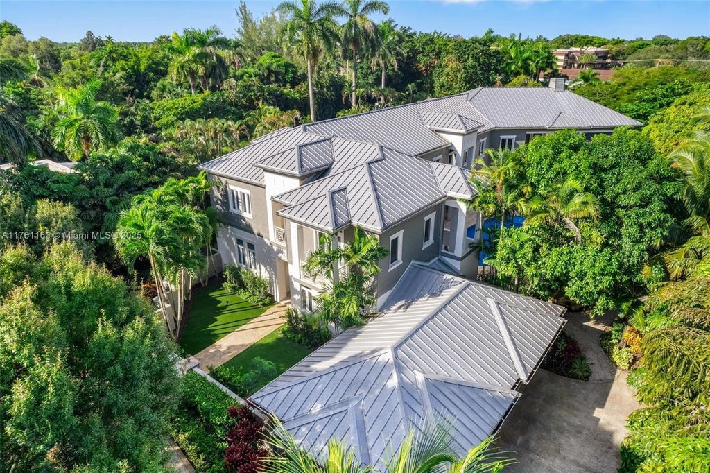 Property photo 1 of 50