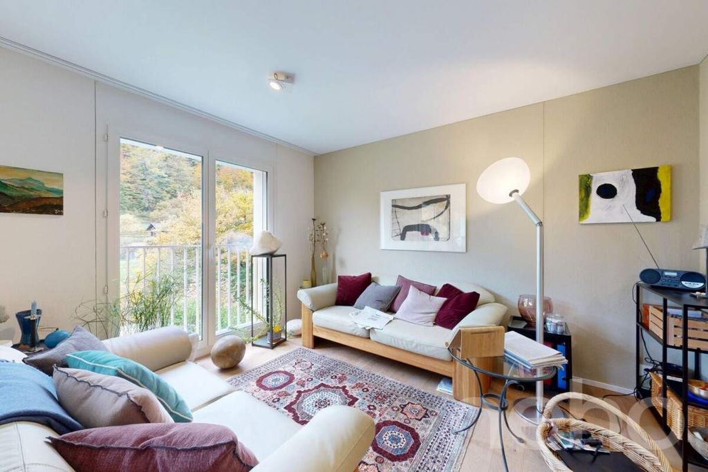 Property photo 2 of 12