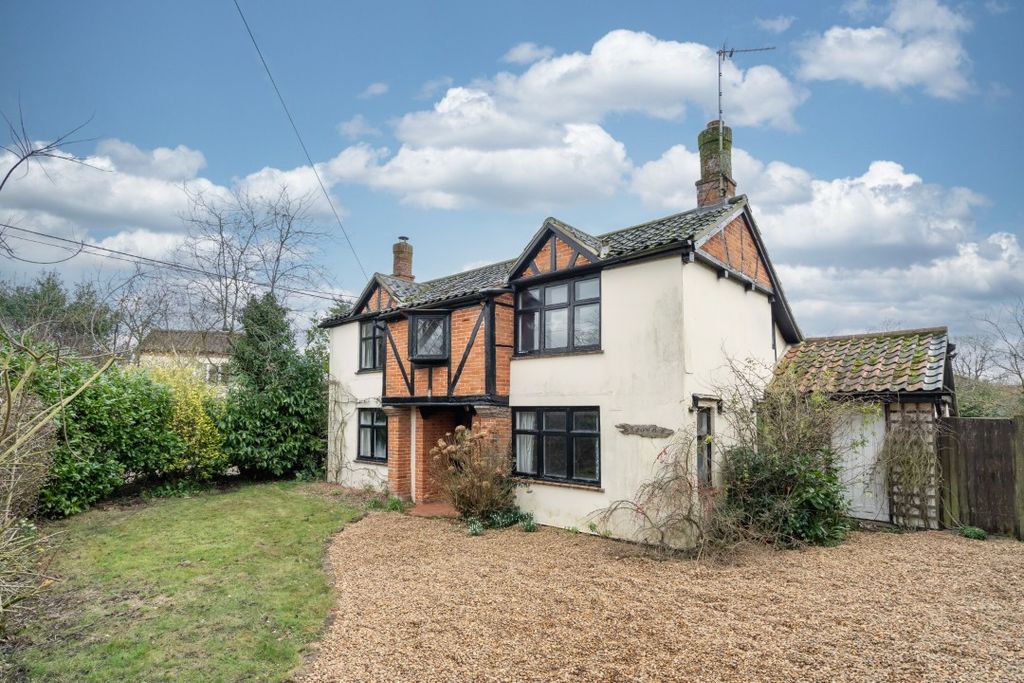 Property photo 1 of 22