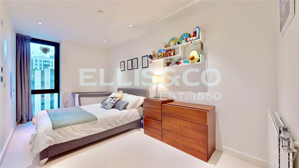 Property photo 3 of 28 Picture No. 16