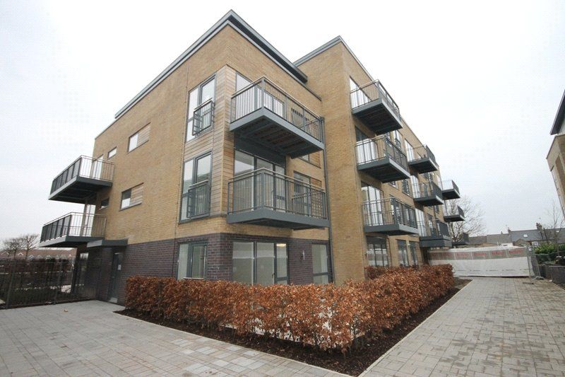 Property photo 1 of 8 Exterior