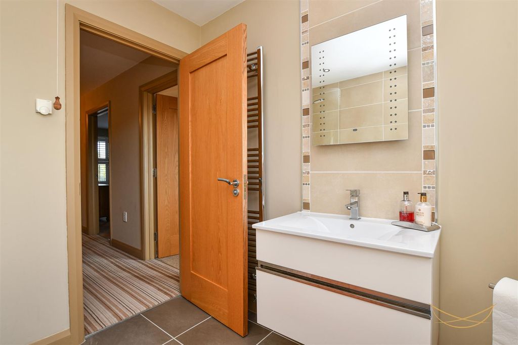 Additional image 36 of 4 bed detached house for saleKingsmoss Road, Newtownabbey BT36