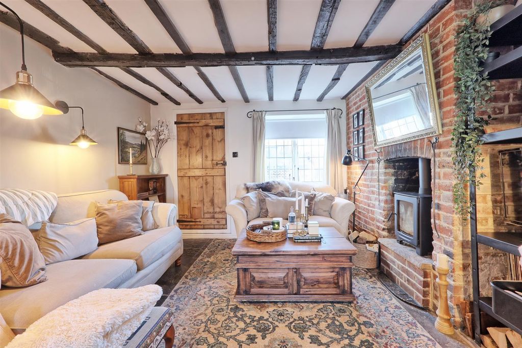 Property photo 2 of 21 Img_9726_7_8_Easyhdr-Interior3.Jpg