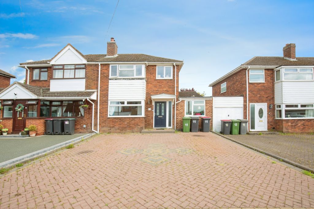 Property photo 1 of 15 d4245973-Mw-5875