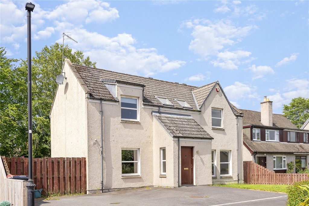 Property photo 1 of 31 Beechcroft Avenue