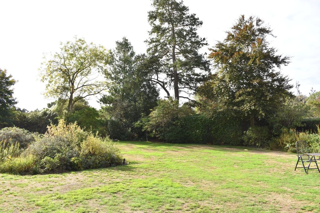 Property photo 3 of 3