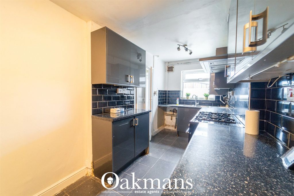 Property photo 3 of 24 Picture No. 02