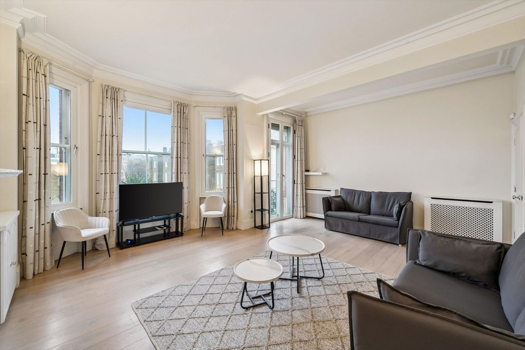 Property photo 1 of 21 Image