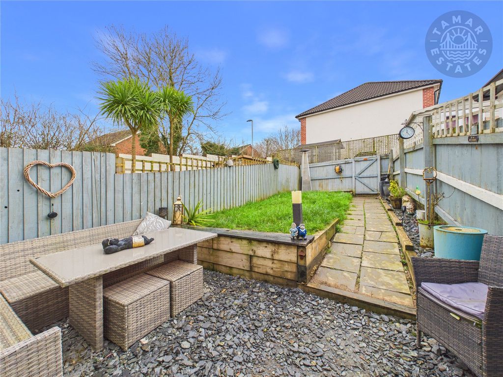 Property photo 2 of 16 Rear Garden