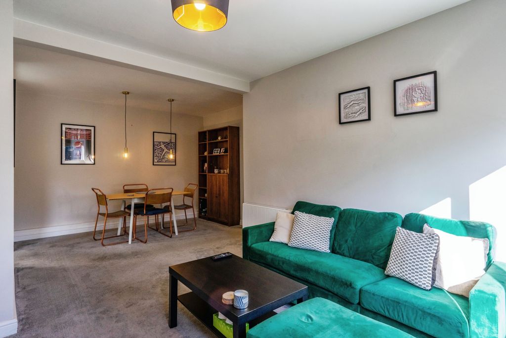 Property photo 2 of 9 Living Area