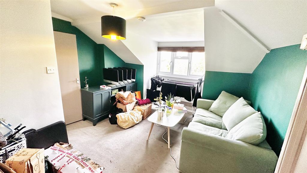 Property photo 3 of 8 Fullsizerender (6).Jpg