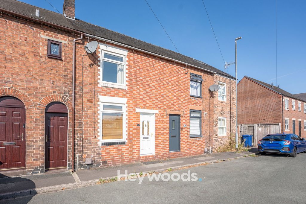 Property photo 1 of 24
