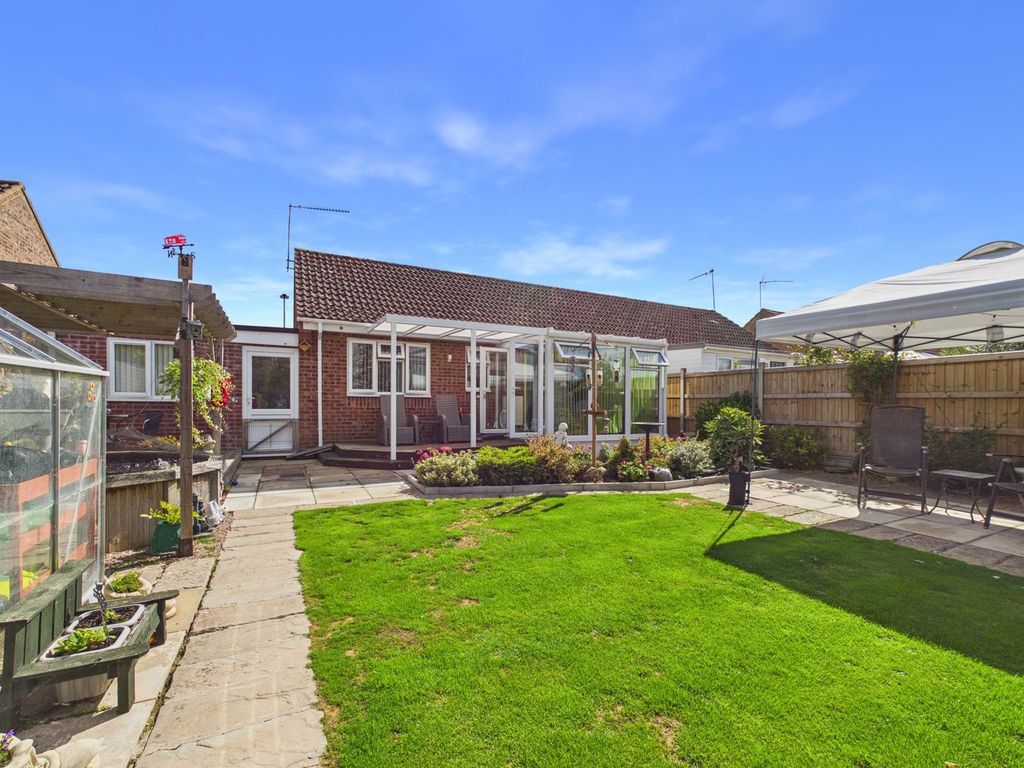 Property photo 2 of 13