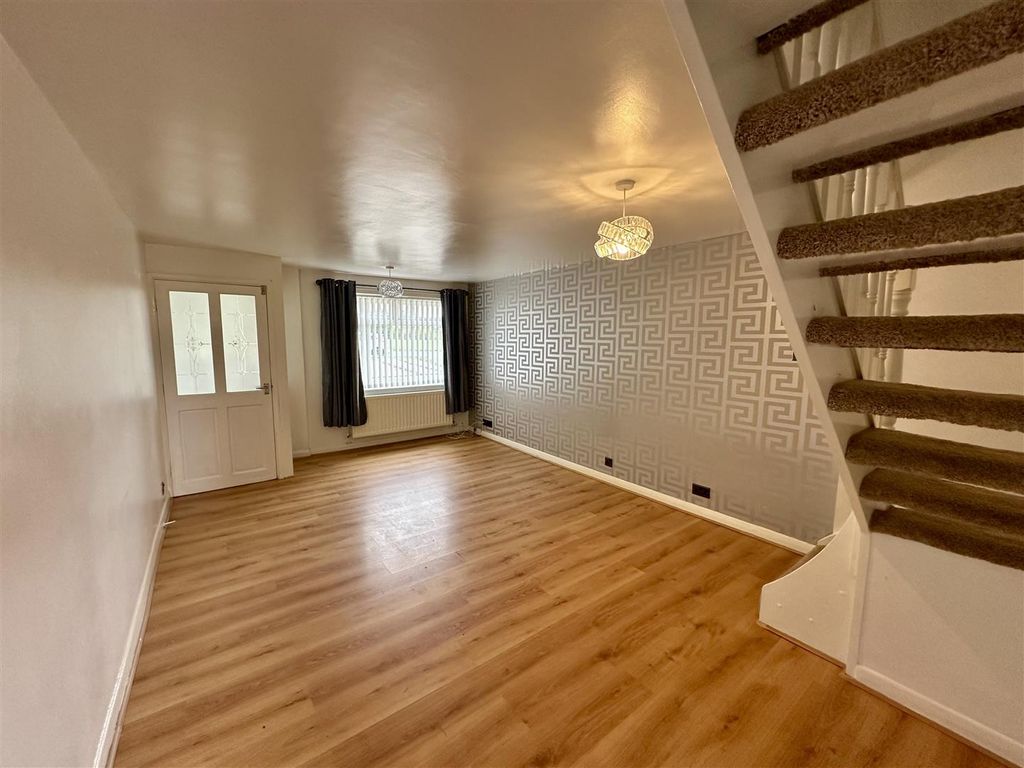 Property photo 3 of 12 Living Room