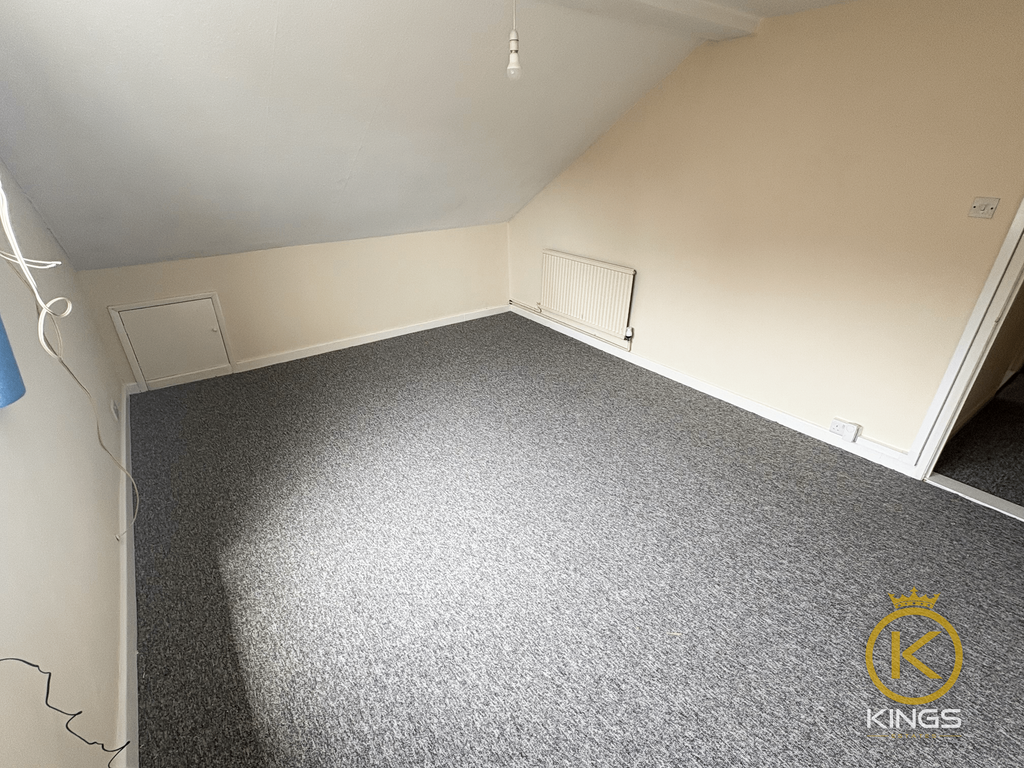 Property photo 3 of 5 F4 70-72 Clarendon (1)