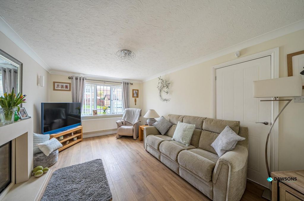 Property photo 3 of 25 3931E683-E743-4939-ba19-0dc275F77ce9.Jpg