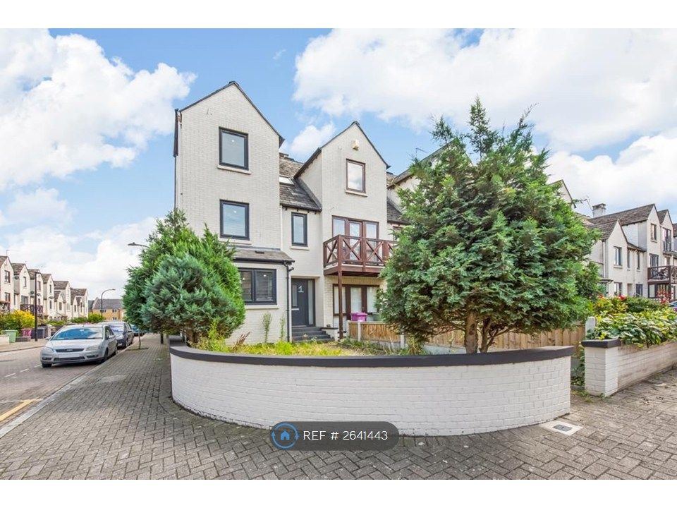 Property photo 1 of 23