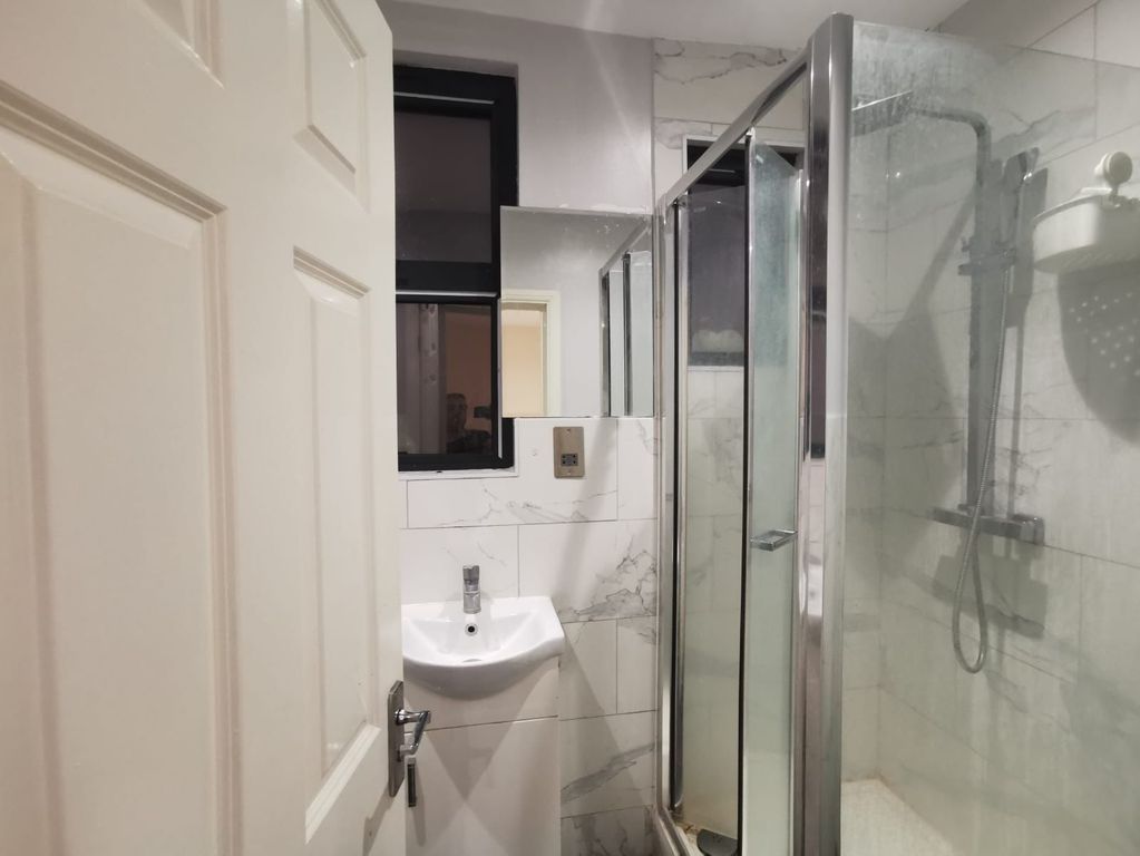 Property photo 3 of 4 Photo 1