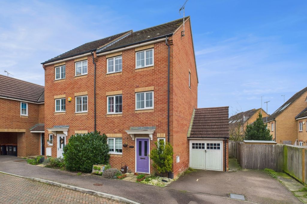 Property photo 1 of 14 Front Of House