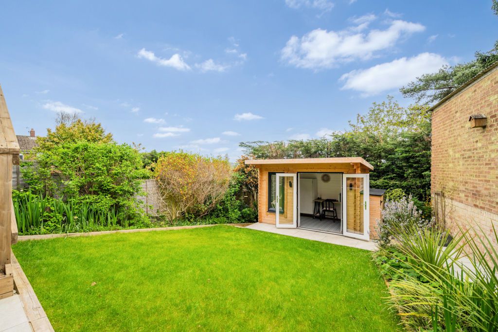 Property photo 2 of 27 H&amp;Co.