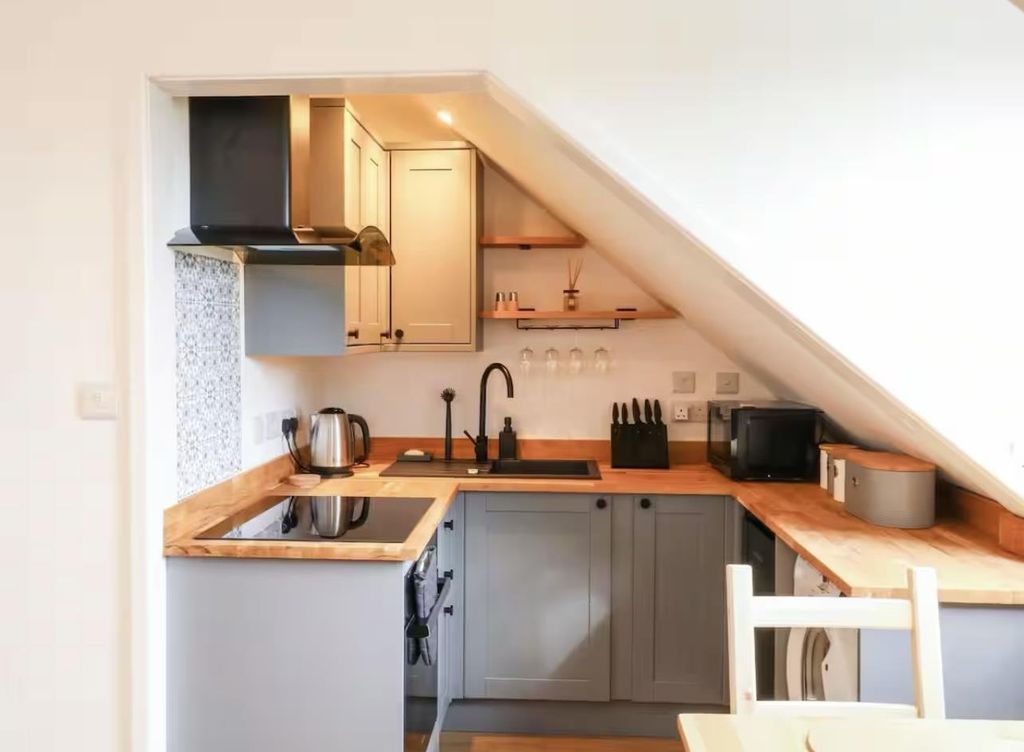 Property photo 3 of 10 Img_9892.Jpg