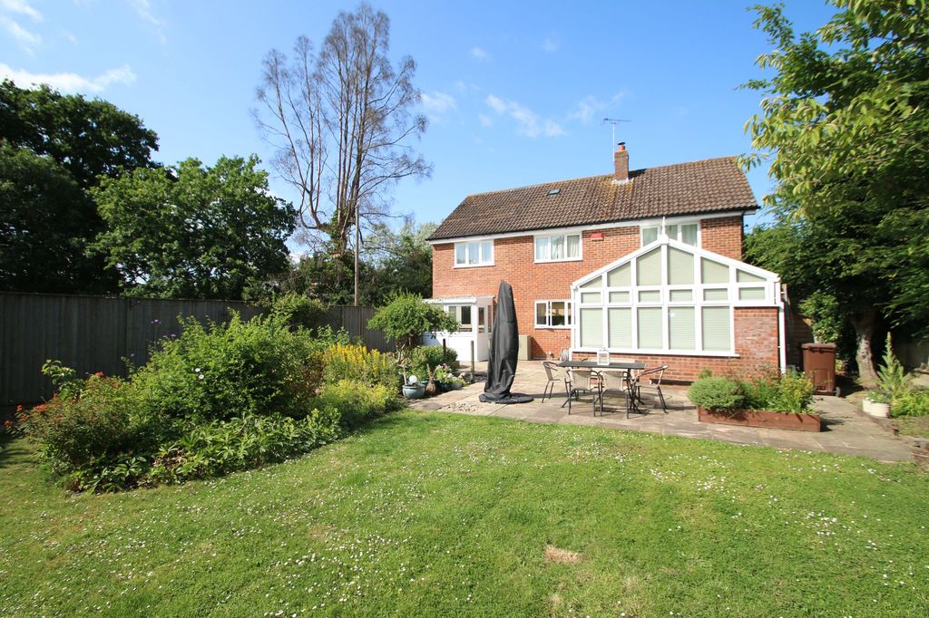 Property photo 1 of 21
