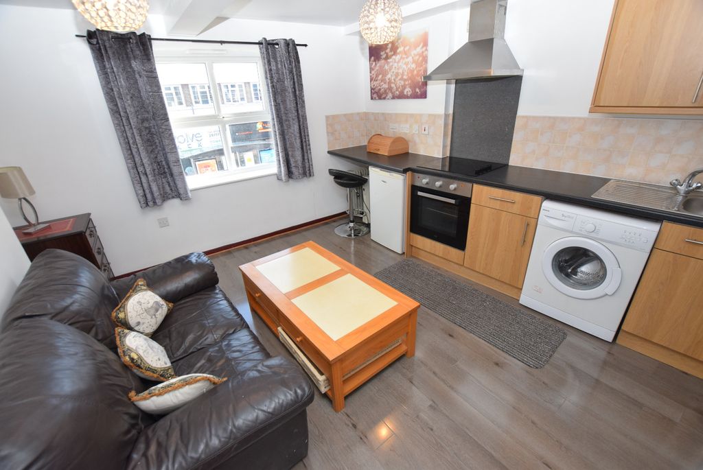 Property photo 2 of 9 1187932
