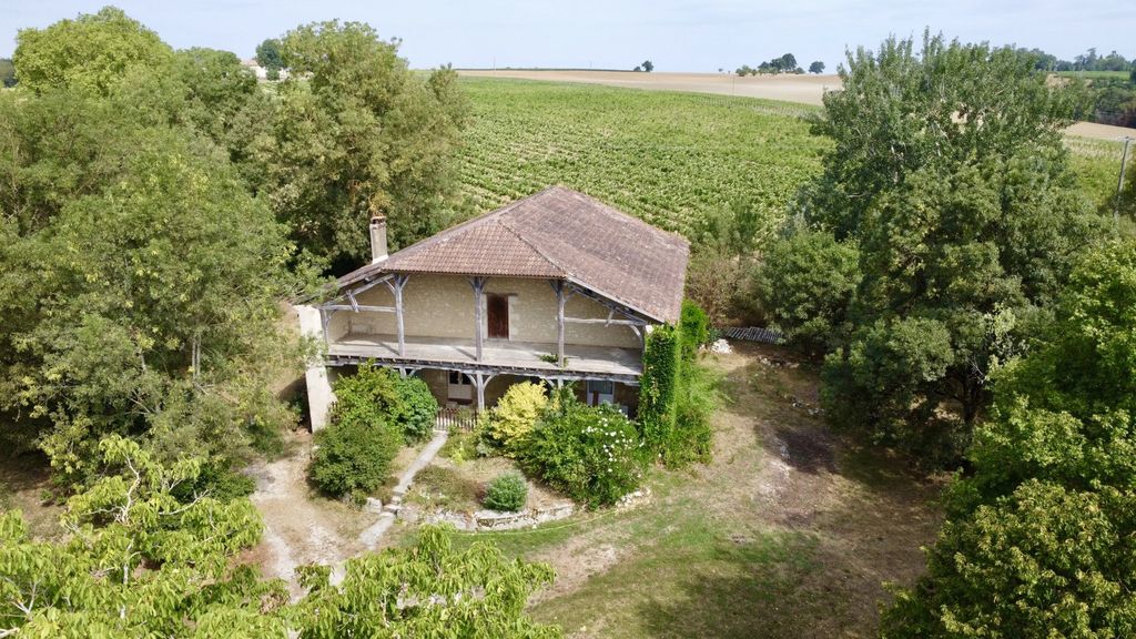 Property photo 2 of 31 43A7703Fd4943dc189d95A8d1d869c3B_8A586218c8_4000-Big