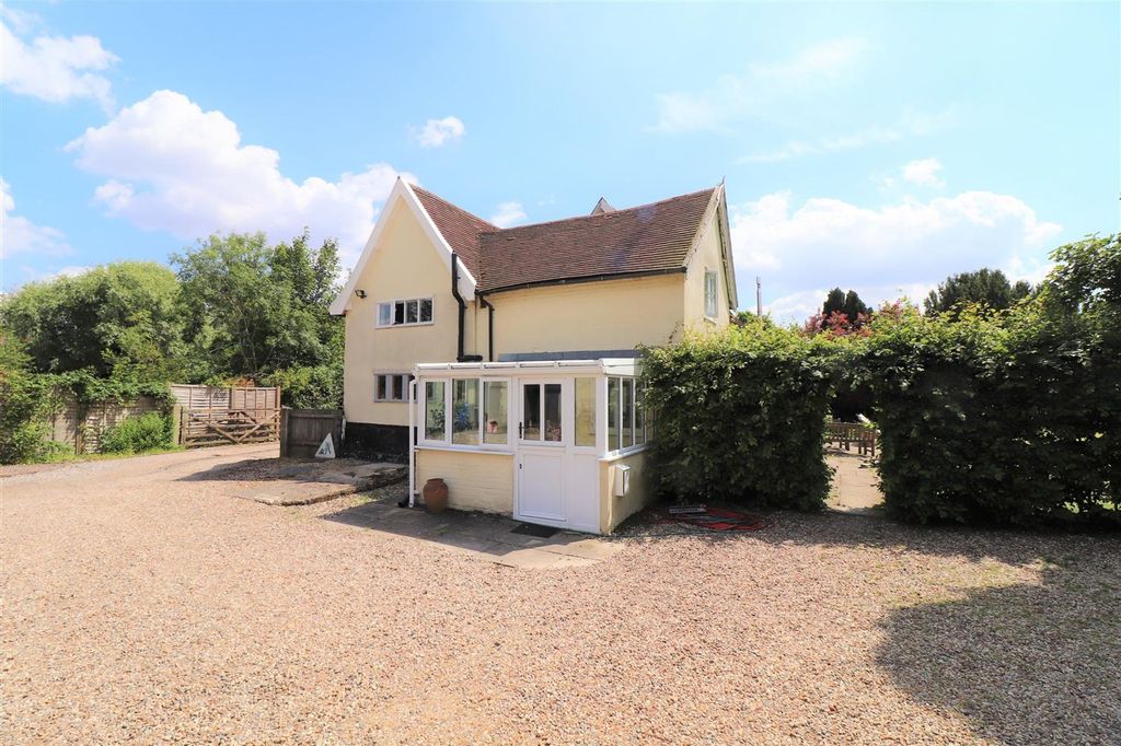 Property photo 1 of 6