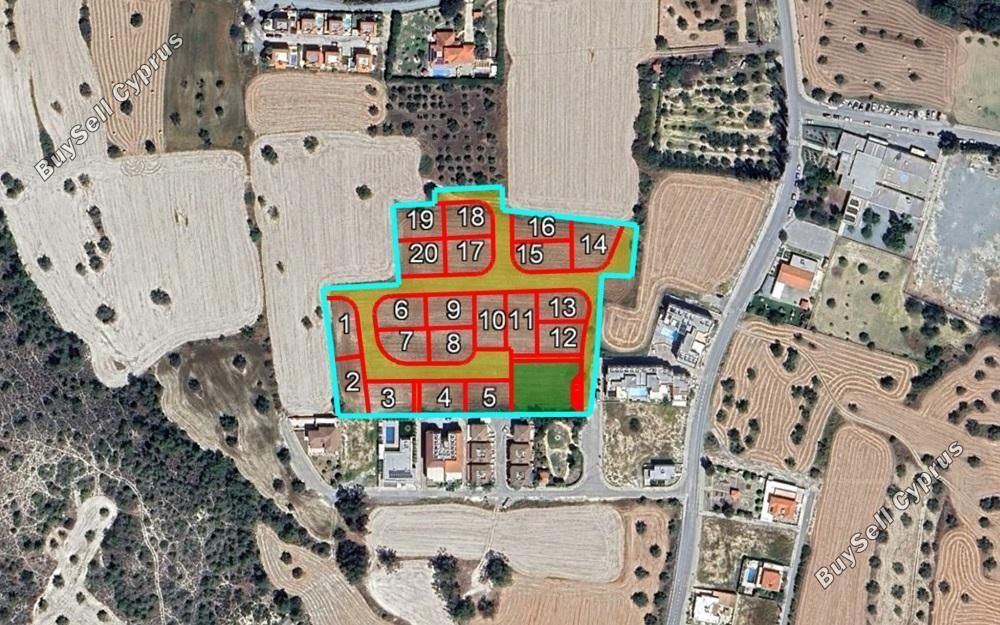 Property photo 1 of 2