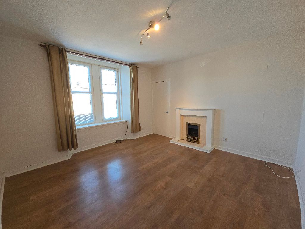 Property photo 2 of 7 Photo 2