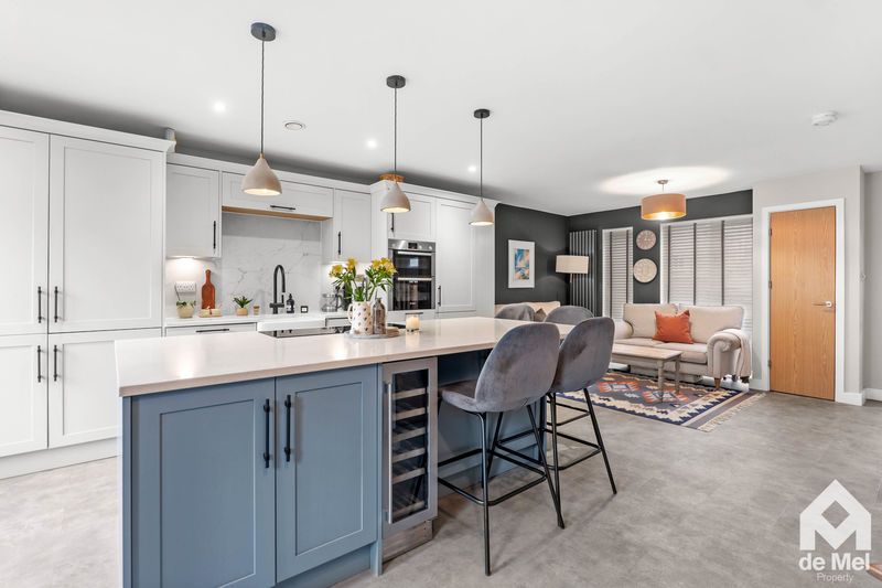 Property photo 1 of 21 Photo 15