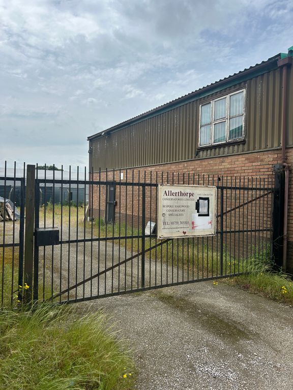 Property photo 1 of 1